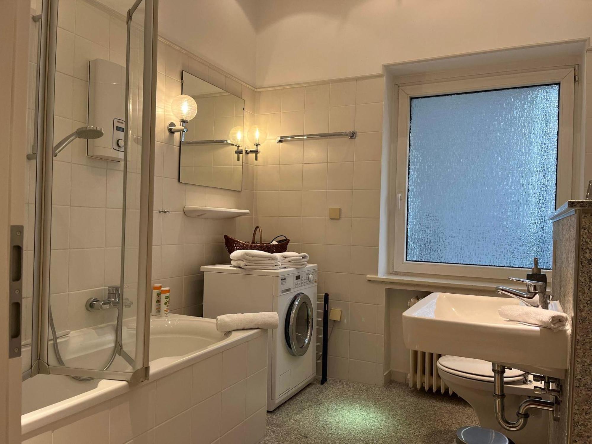 Suite Appartement Friesenhof Хановер Екстериор снимка